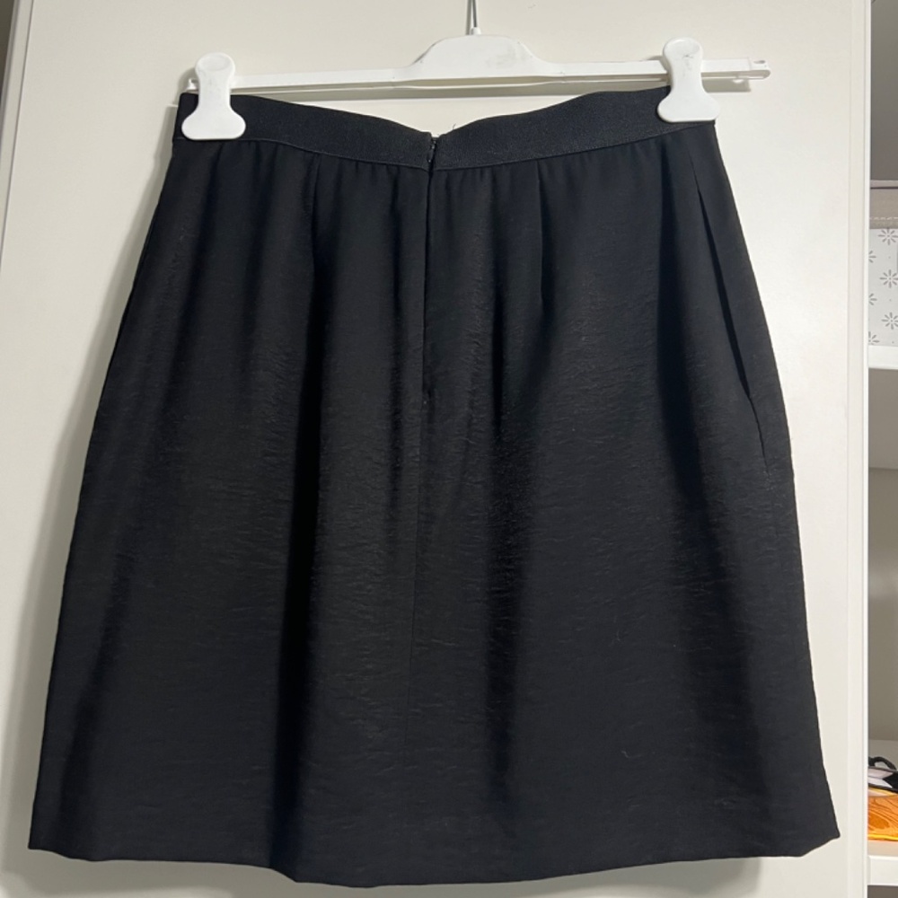 BCBG MAXAZRIA, Size 4, Black - Picture 2 of 9